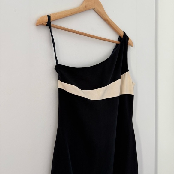 Vintage Ralph Lauren blue colourblock one shoulder silk midi dress - 6 (Small) - Picture 2 of 4